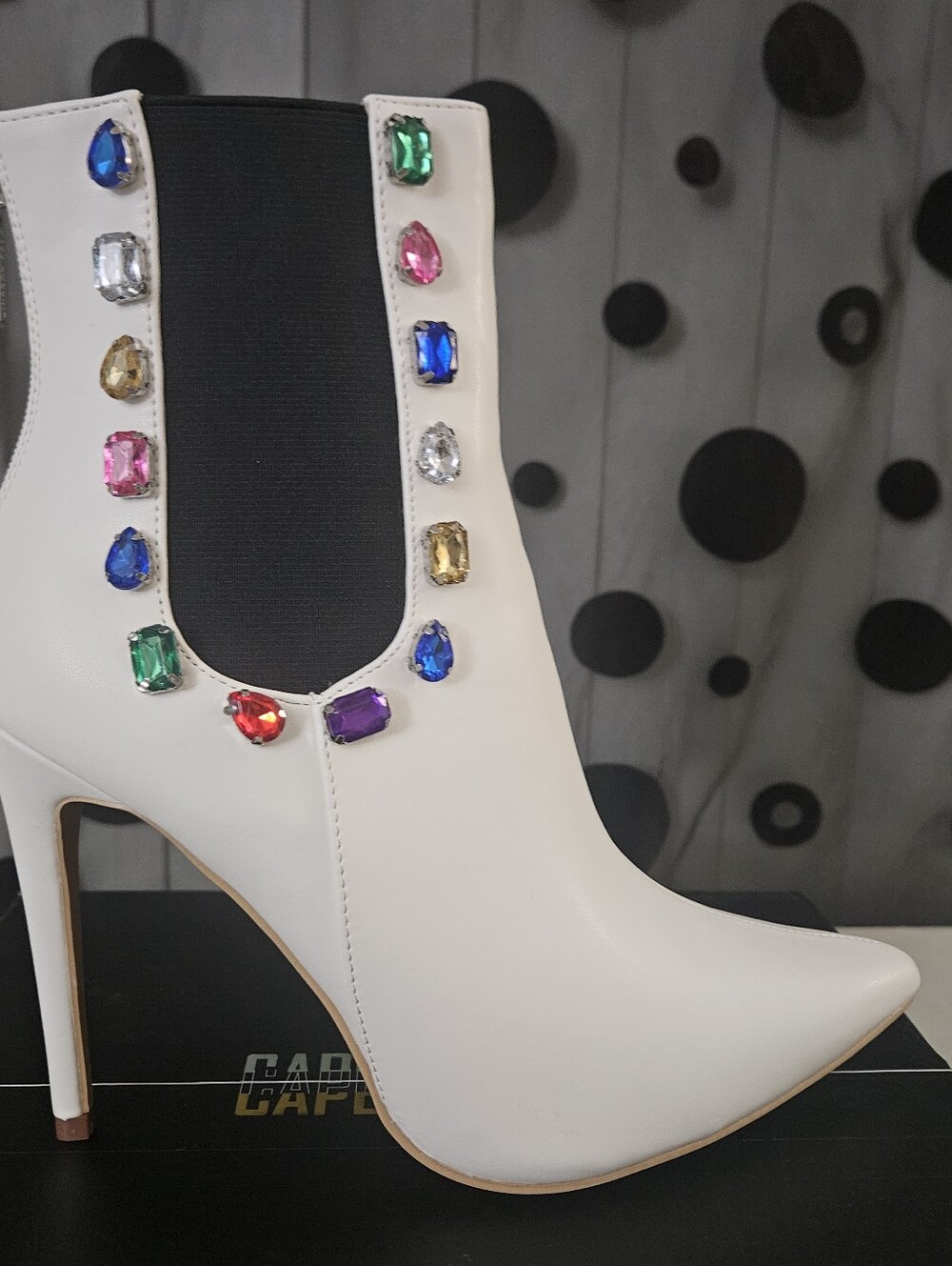 Cape Robbin Colored Rhinestones White Statement Heel Boots Size 9 New in Box!!